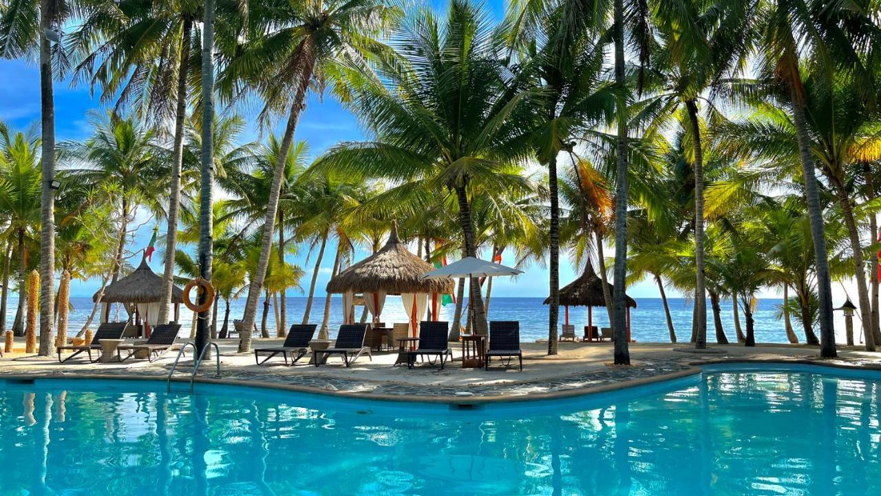 Coco Grove Beach Resort, Siquijor Island Luaran gambar A resort in Boracay