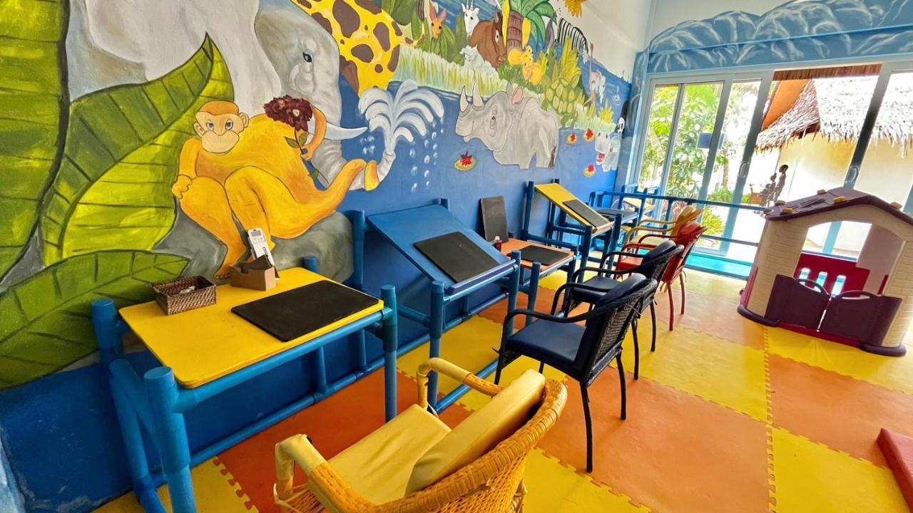 Coco Grove Beach Resort, Siquijor Island Luaran gambar The Children's Museum of Oakville