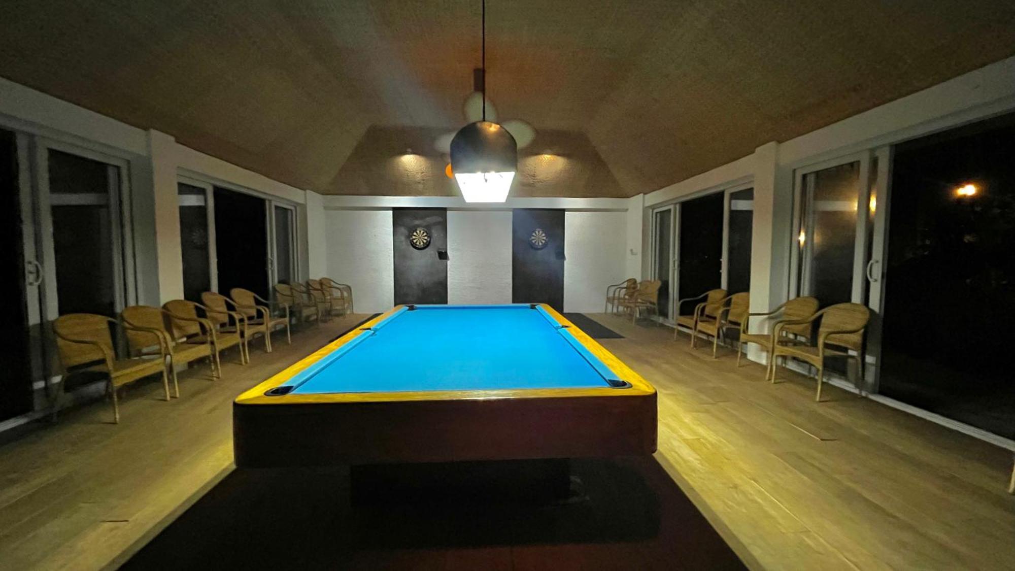 Coco Grove Beach Resort, Siquijor Island Luaran gambar The pool table at the 2016 World Championships