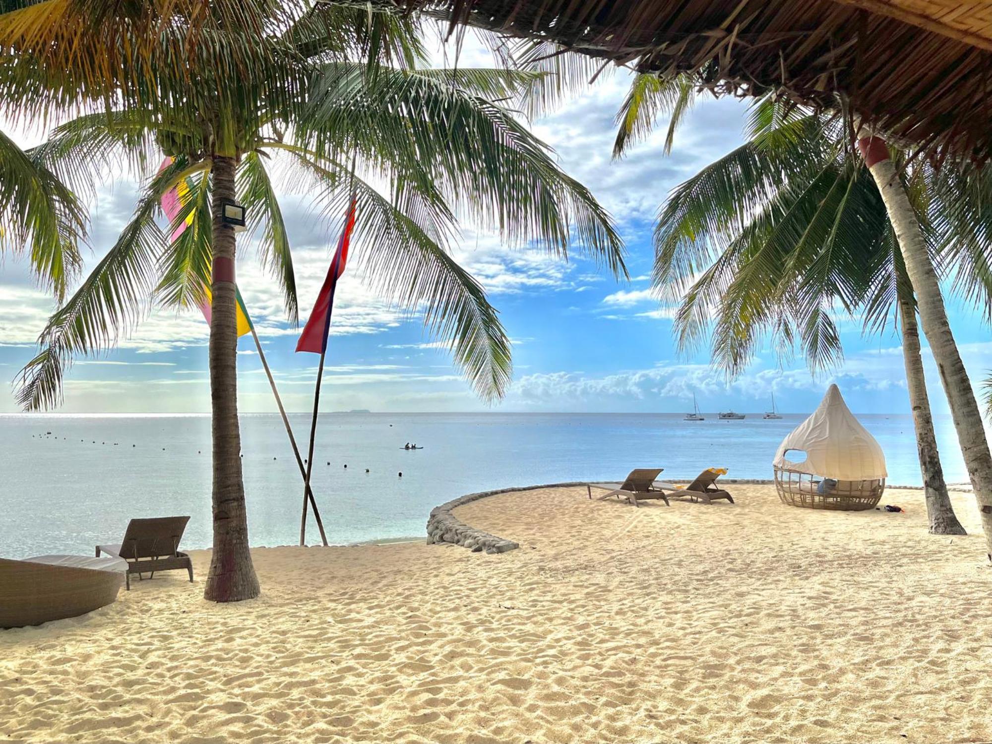 Coco Grove Beach Resort, Siquijor Island Luaran gambar Beach at the Shangri-La Resort